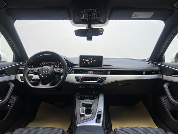 奥迪A4L 2019款 40 TFSI 运动型 国VI