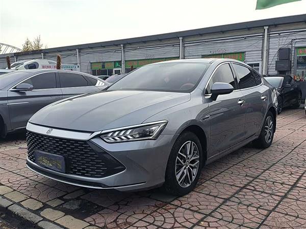 秦PLUS 2023款 冠军版 DM-i 120KM领先型