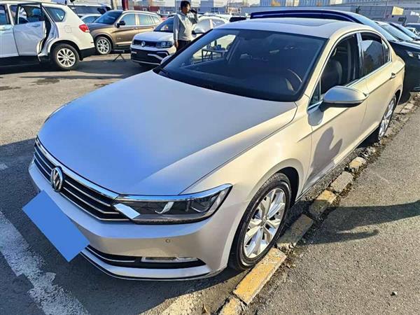 迈腾 2018款 改款 330TSI DSG 豪华型