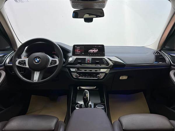 宝马X3 2021款 xDrive30i 领先型 M运动套装
