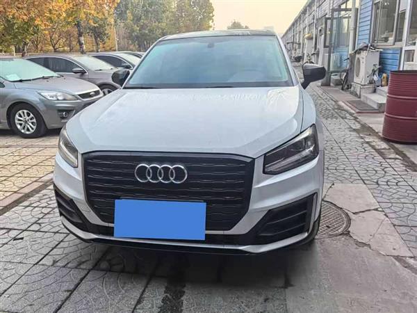奥迪Q2L 2021款 35 TFSI 时尚动感型