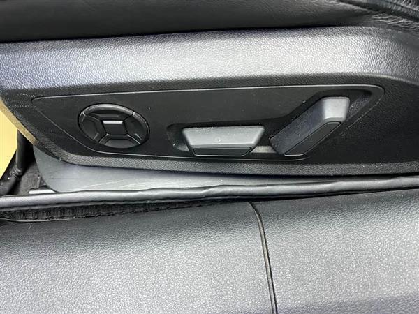 奥迪A6L 2021款 45 TFSI 臻选动感型