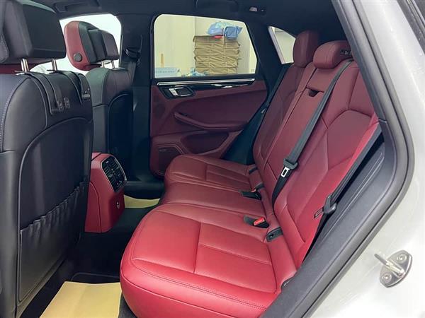 Macan 2024款 Macan S 2.9T