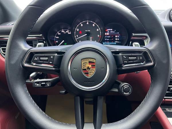 Macan 2024款 Macan S 2.9T