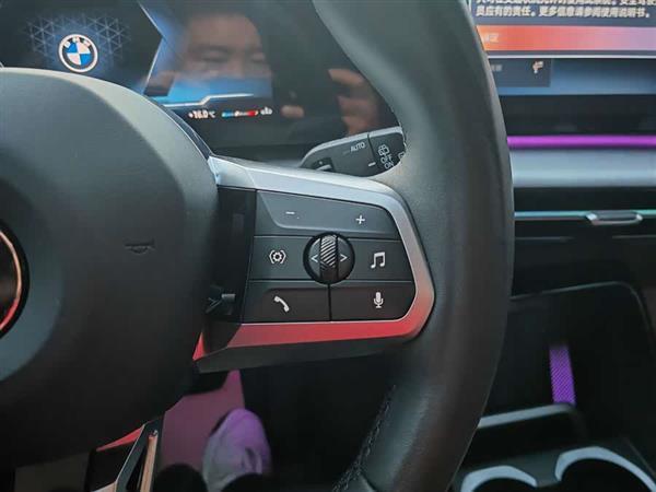 宝马X1 2023款 sDrive25Li M运动套装