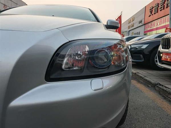 沃尔沃C70 2008款 2.5T T5