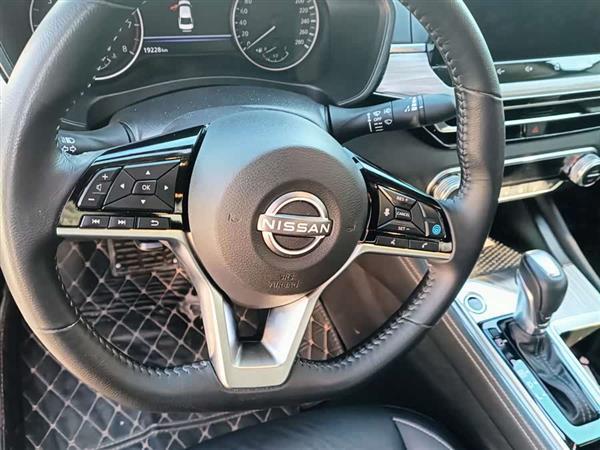 天籁 2022款 2.0T XV 尊享版