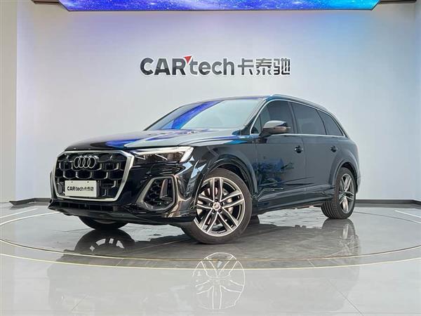 奥迪Q7 2024款 55 TFSI quattro S line运动型