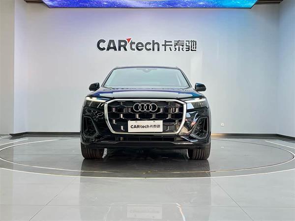 奥迪Q7 2024款 55 TFSI quattro S line运动型