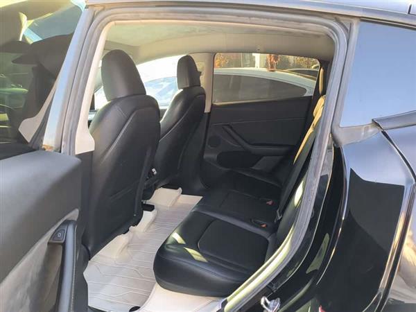 Model Y 2022款 后轮驱动版