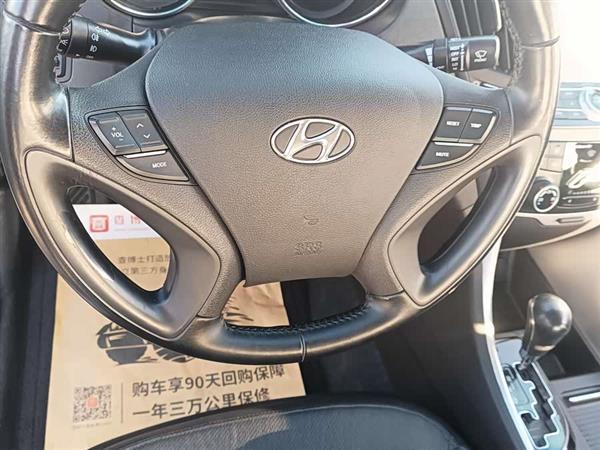 索纳塔 2014款 2.0L 自动豪华版