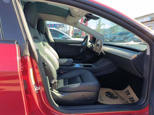 Model 3 2022款 后轮驱动版