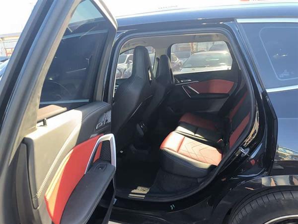 宝马iX1 2023款 xDrive30L M运动套装
