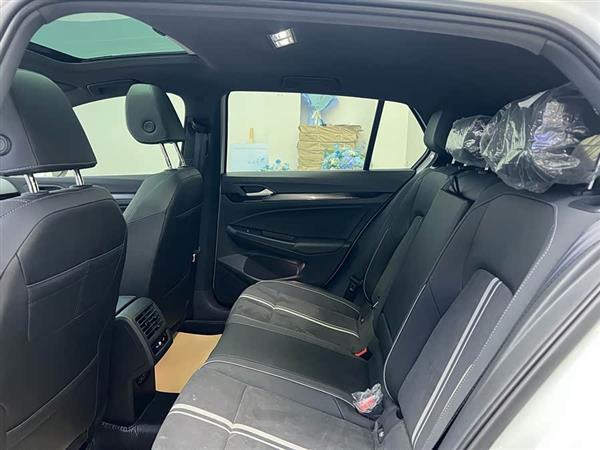 高尔夫 2024款 280TSI DSG R-Line 50年传奇版
