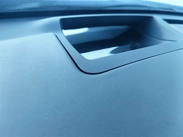 雷克萨斯UX新能源 2020款 300e 纯·享版