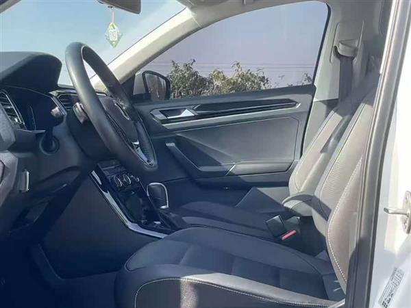 T-ROC探歌 2021款 280TSI DSG两驱精英智联版