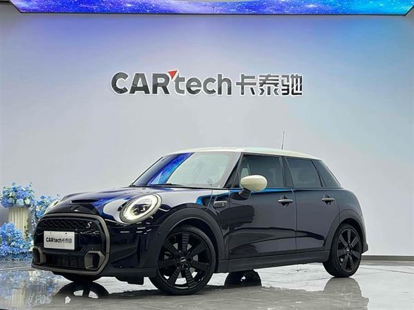 MINI 2023款 2.0T COOPER S 执迷版 五门版