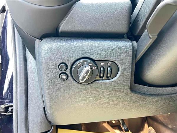 MINI 2023款 2.0T COOPER S 执迷版 五门版