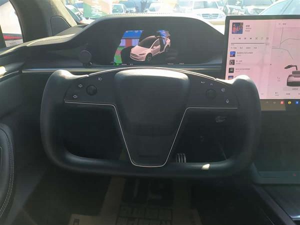 Model X 2023款 双电机全轮驱动版