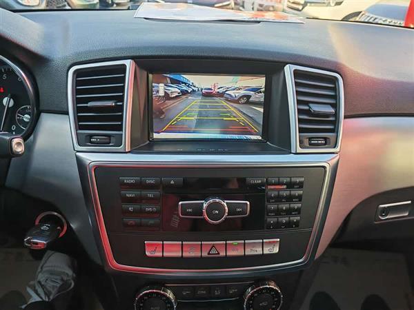 奔驰M级 2014款 ML 320 4MATIC