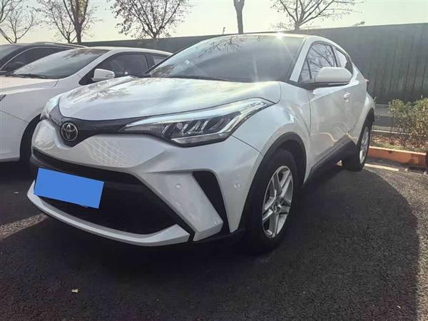 丰田C-HR 2022款 2.0L 舒适版
