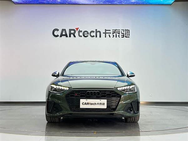 奥迪S4 2023款 S4 3.0TFSI