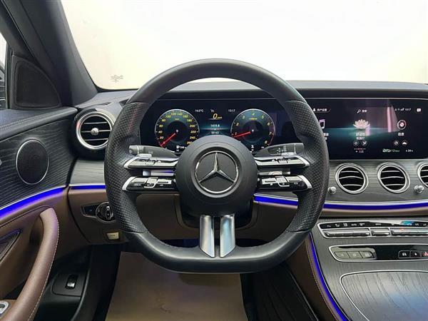 奔驰E级 2021款 改款 E 260 L 运动型