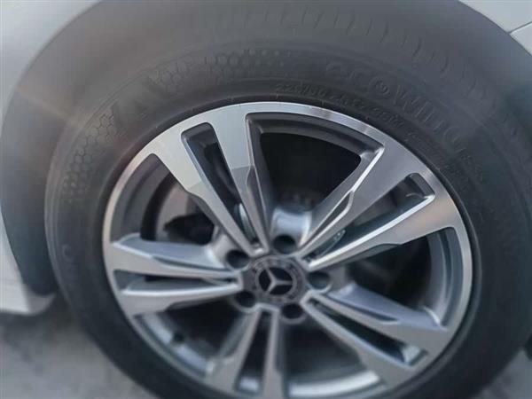 奔驰C级 2018款 C 200 L 运动版