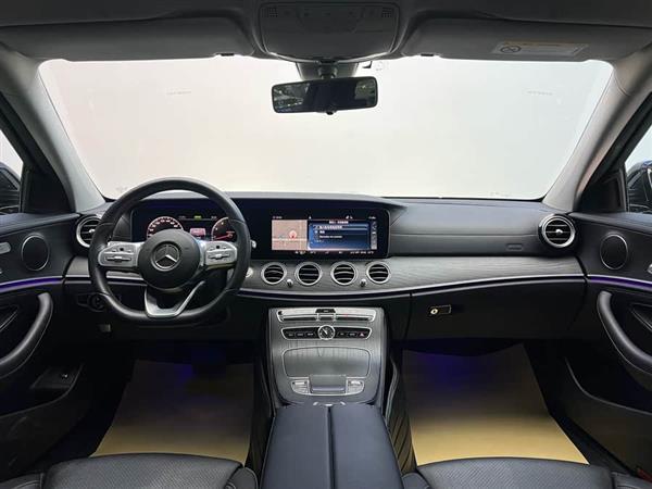 奔驰E级 2020款 E 260 L 运动型