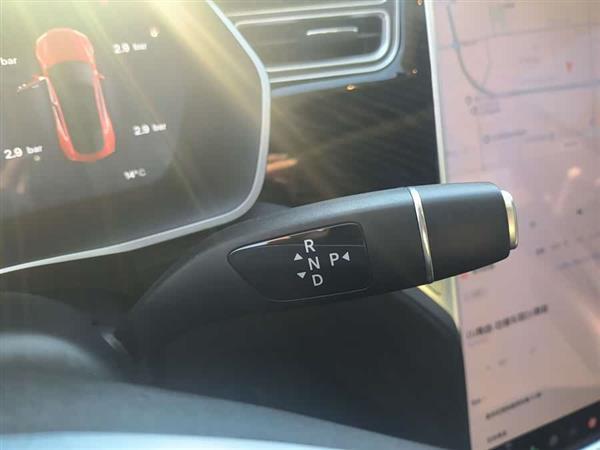 Model S 2017款 Model S 75D 标准续航版
