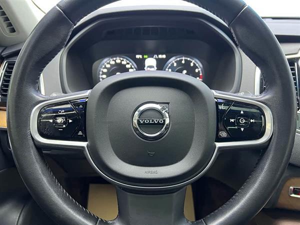 沃尔沃XC90 2020款 改款 T6 智逸豪华版 7座