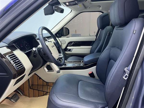 揽胜 2021款 3.0 L6 传世加长经典版