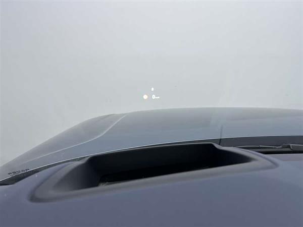揽胜 2021款 3.0 L6 传世加长经典版