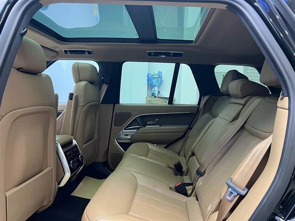 揽胜 2024款 3.0 L6 360PS 盛世版