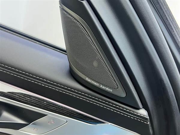 宝马7系 2019款 740Li 领先型 M运动套装
