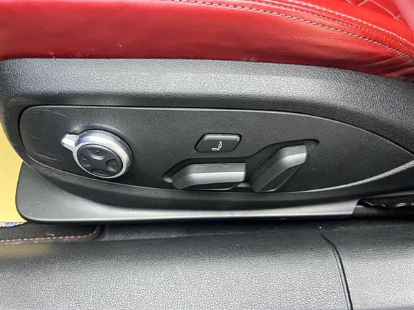 奥迪S4 2024款 S4 Avant 3.0TFSI