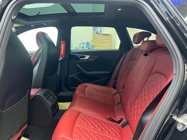 奥迪S4 2024款 S4 Avant 3.0TFSI