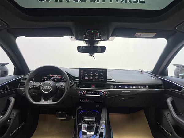 奥迪S4 2024款 S4 Avant 3.0TFSI