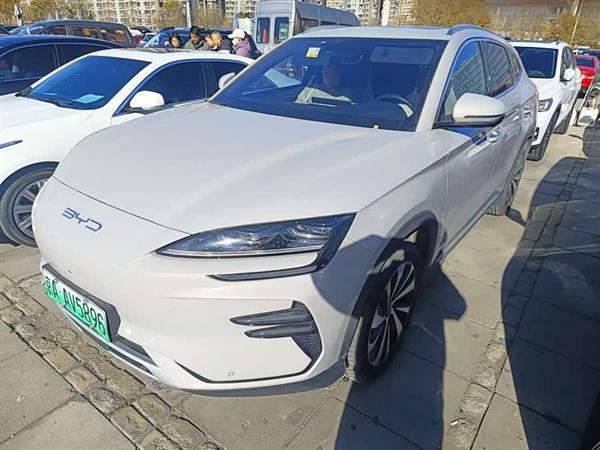 宋PLUS新能源 2023款 冠军版 EV 520KM 尊贵型