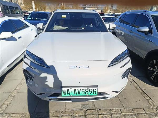 宋PLUS新能源 2023款 冠军版 EV 520KM 尊贵型