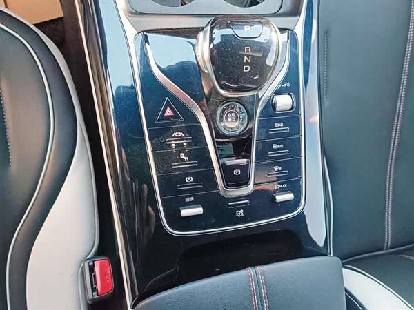 秦PLUS 2021款 EV 600KM 旗舰型