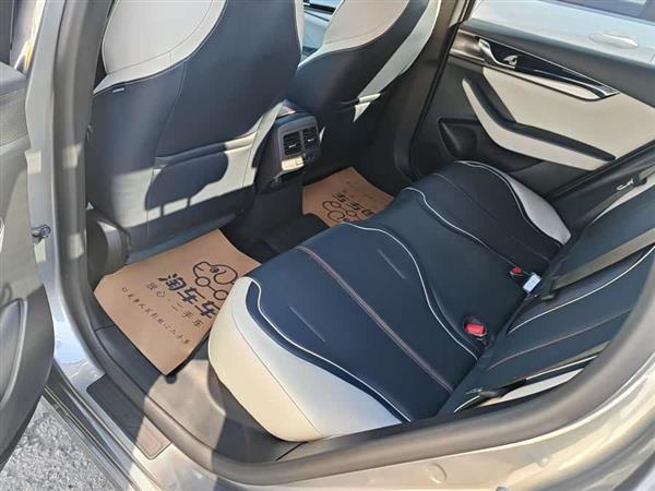 秦PLUS 2021款 EV 600KM 旗舰型