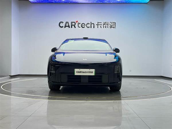 理想i6 2025款 四驱标准版