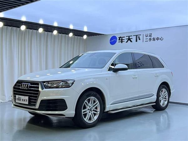 奥迪Q7 2016款 40 TFSI S line运动型