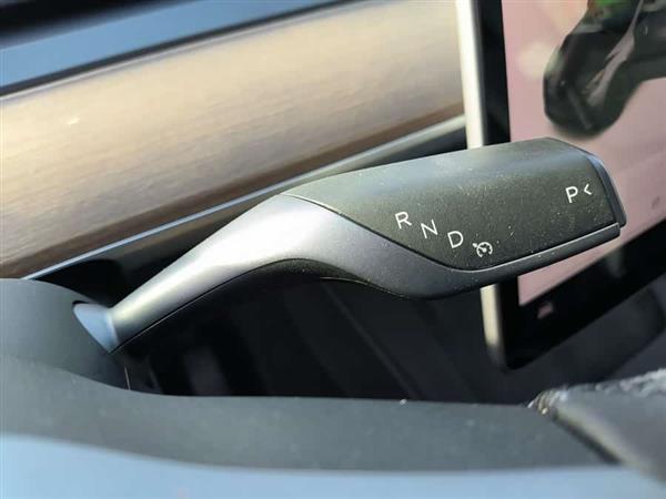 Model Y 2021款 长续航全轮驱动版 3D7
