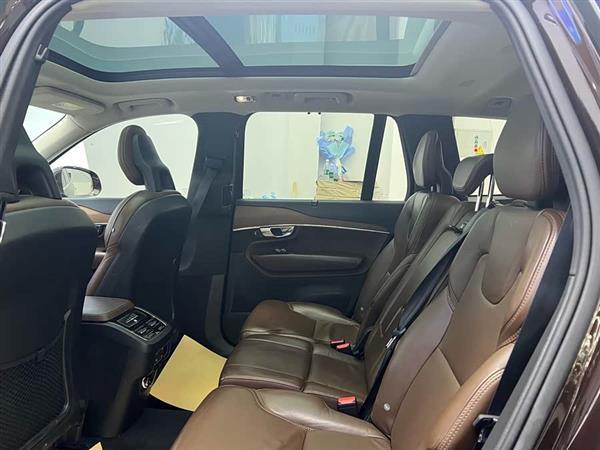 沃尔沃XC90 2018款 T6 智雅版 7座