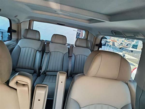 威霆 2013款 3.0L 精英版