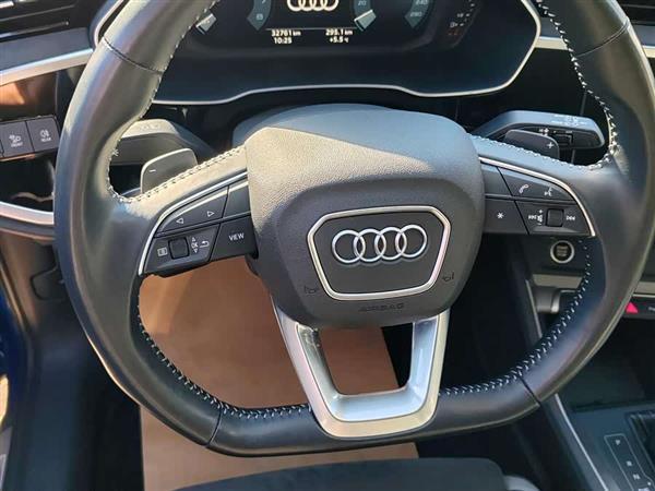 奥迪Q3 2021款 35 TFSI 时尚动感型