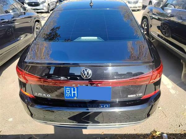 帕萨特 2022款 380TSI 豪华版