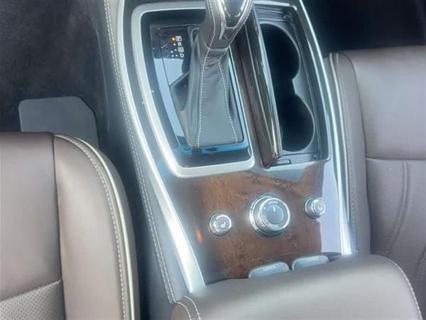 英菲尼迪QX60(进口) 2018款 2.5 S/C Hybrid 两驱冠军家庭版